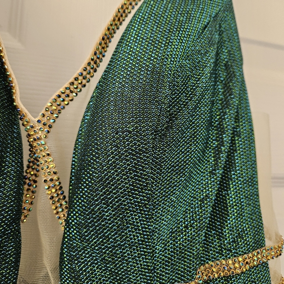 JVN Green and Gold Shoet Prom Dress Size 10 - Picture 3 of 13